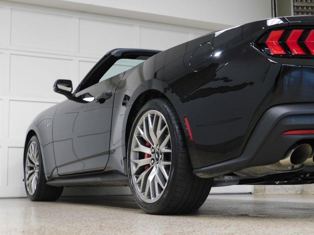 Ford Mustang GT Premium Convertible 2026