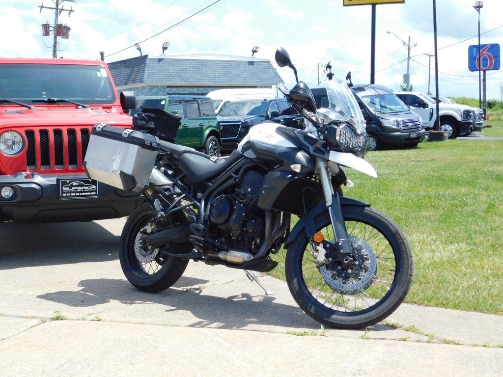 Triumph Tiger 800 XC ABS  2012