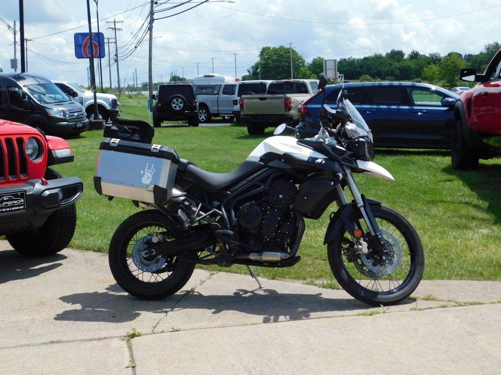 Triumph Tiger 800 XC ABS  2012