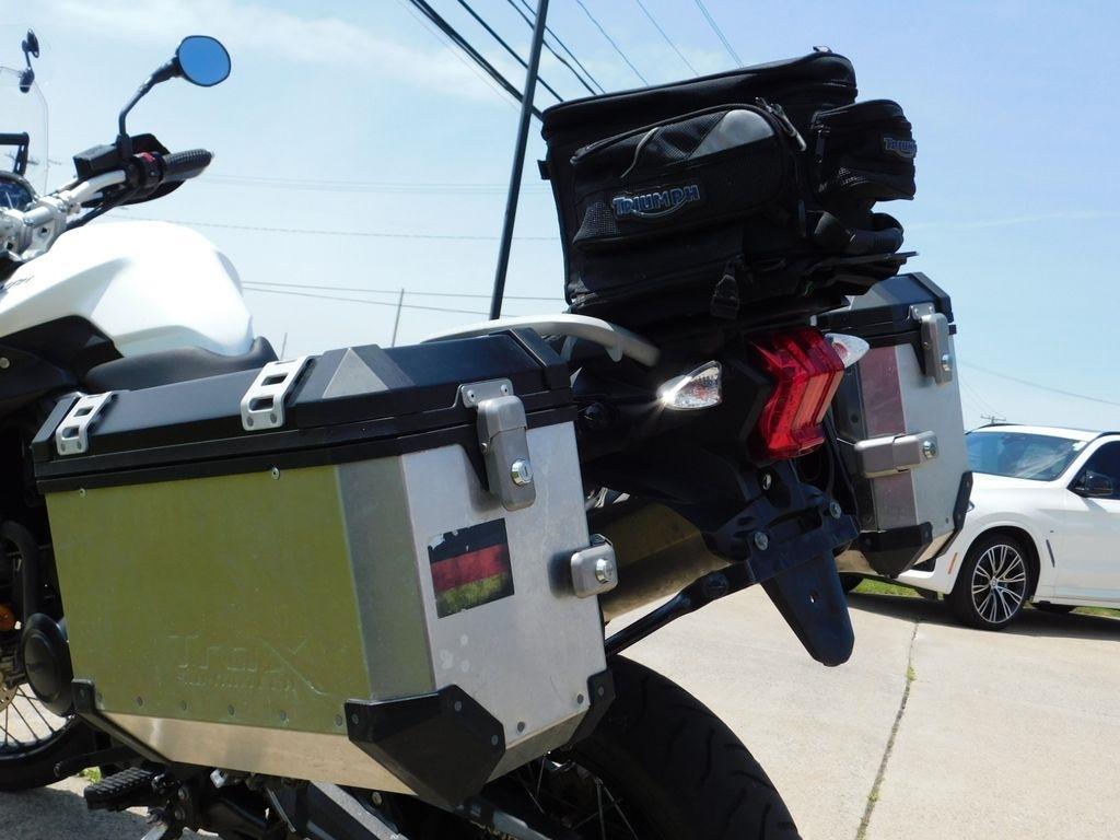 Triumph Tiger 800 XC ABS  2012