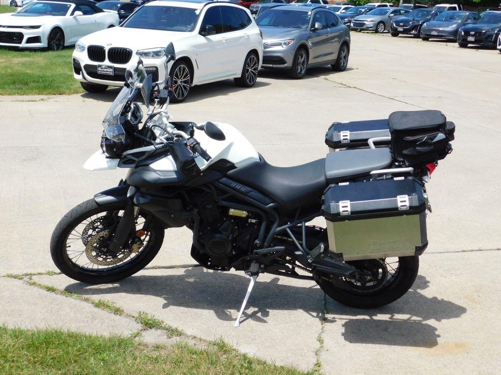 Triumph Tiger 800 XC ABS  2012