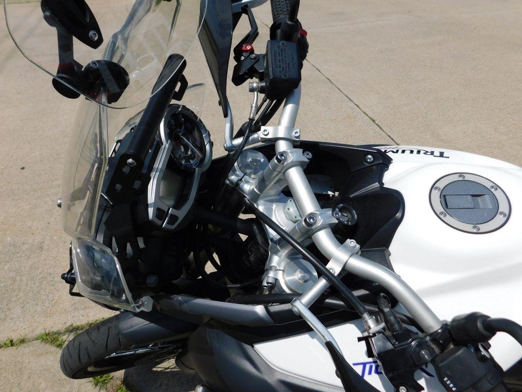 Triumph Tiger 800 XC ABS  2012