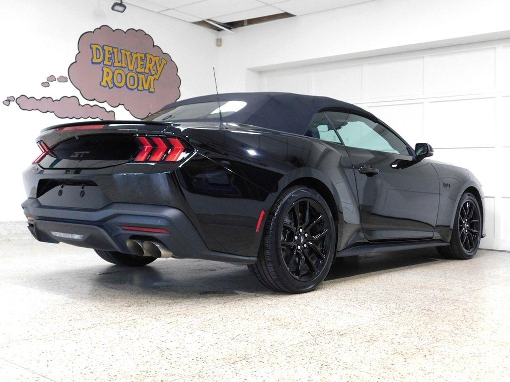 Ford Mustang GT Premium Convertible 2025