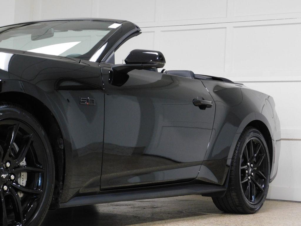 Ford Mustang GT Premium Convertible 2025