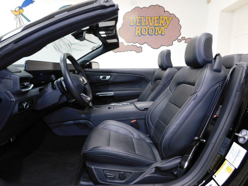 Ford Mustang GT Premium Convertible 2025