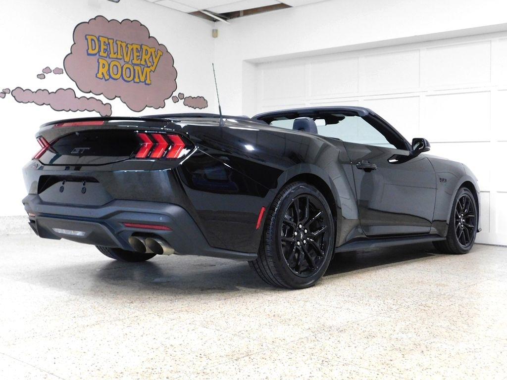 Ford Mustang GT Premium Convertible 2025