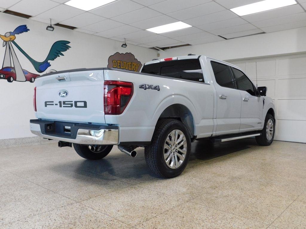 Ford F-150 XLT SuperCrew 4WD 2024