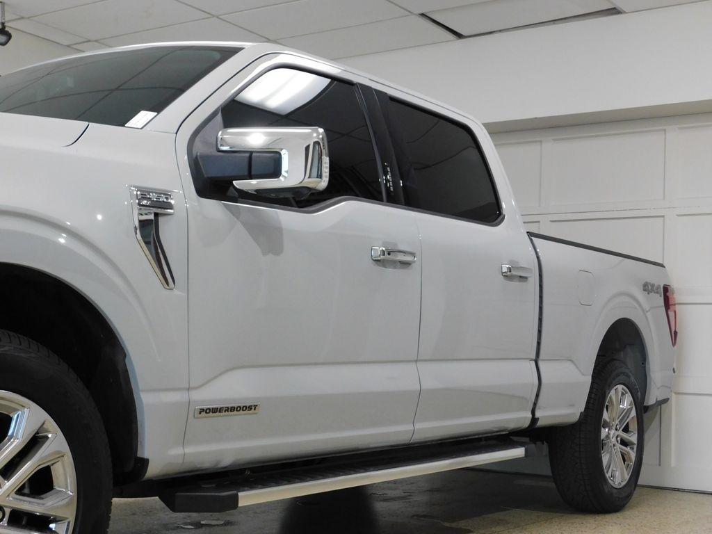 Ford F-150 XLT SuperCrew 4WD 2024