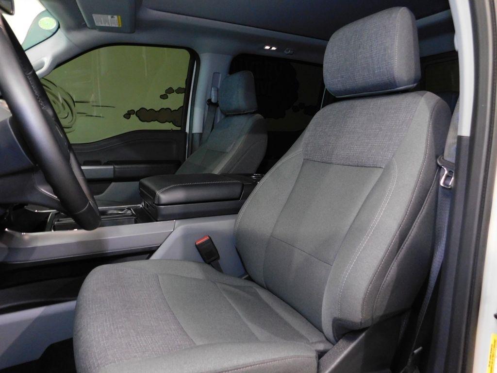 Ford F-150 XLT SuperCrew 4WD 2024