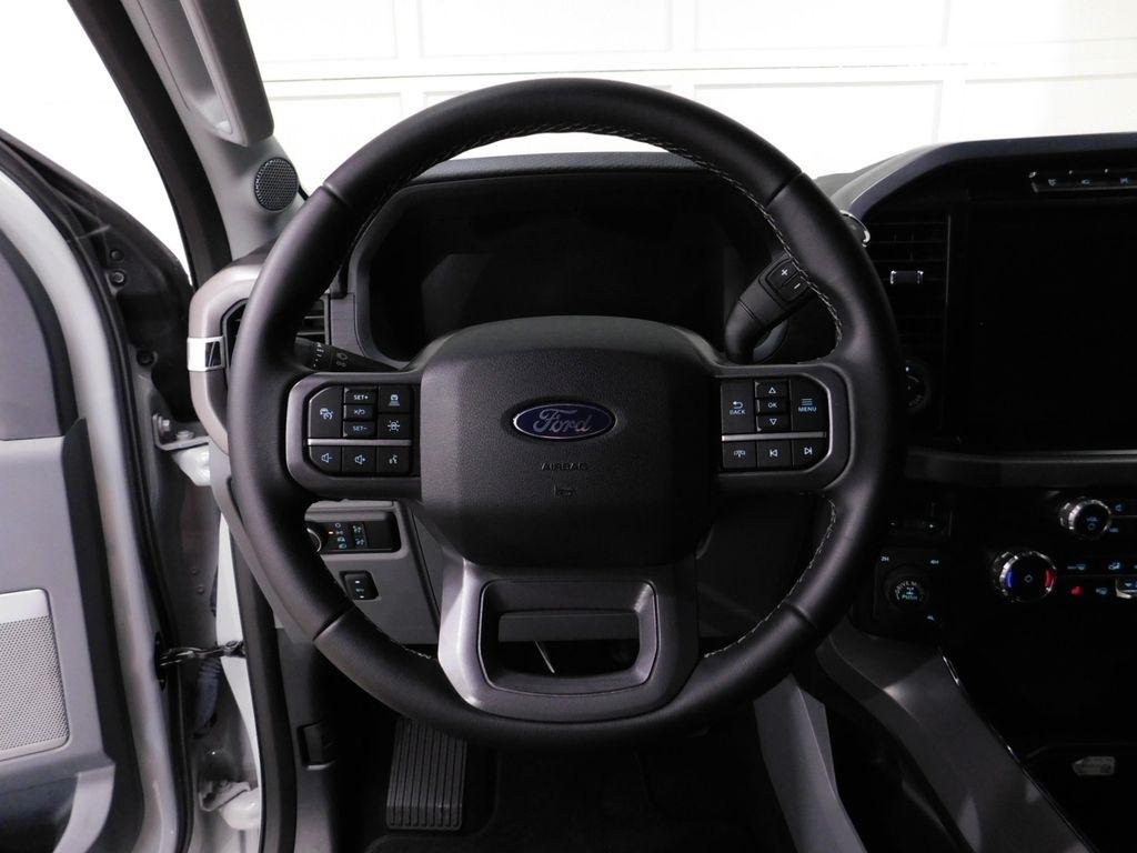 Ford F-150 XLT SuperCrew 4WD 2024