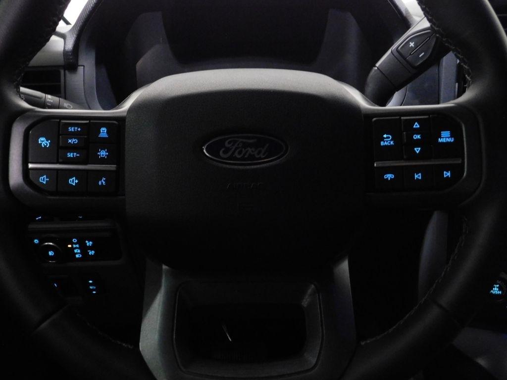 Ford F-150 XLT SuperCrew 4WD 2024