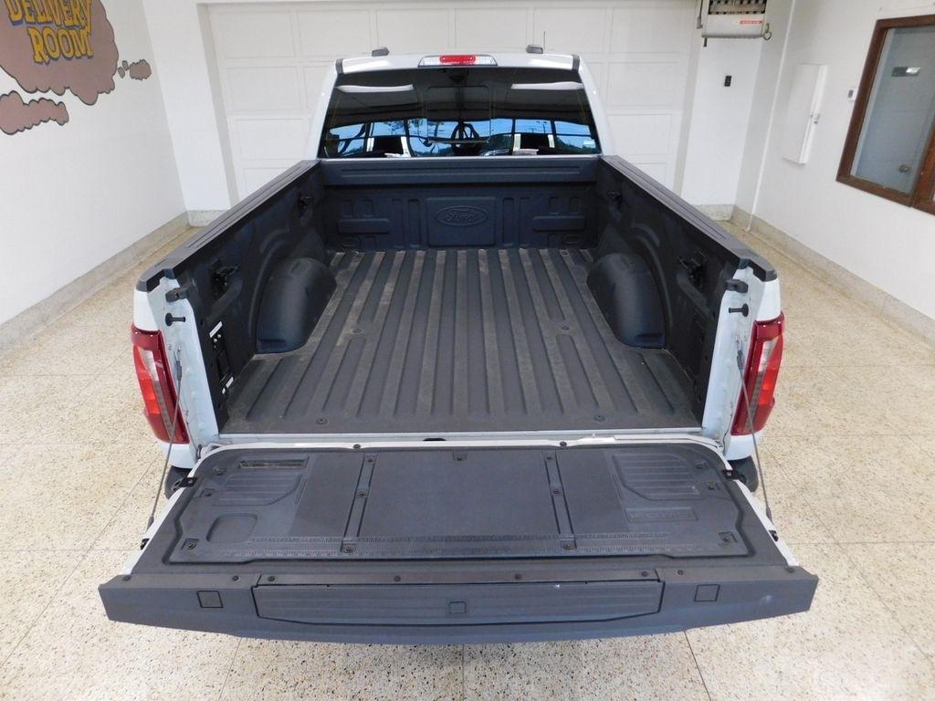 Ford F-150 XLT SuperCrew 4WD 2024