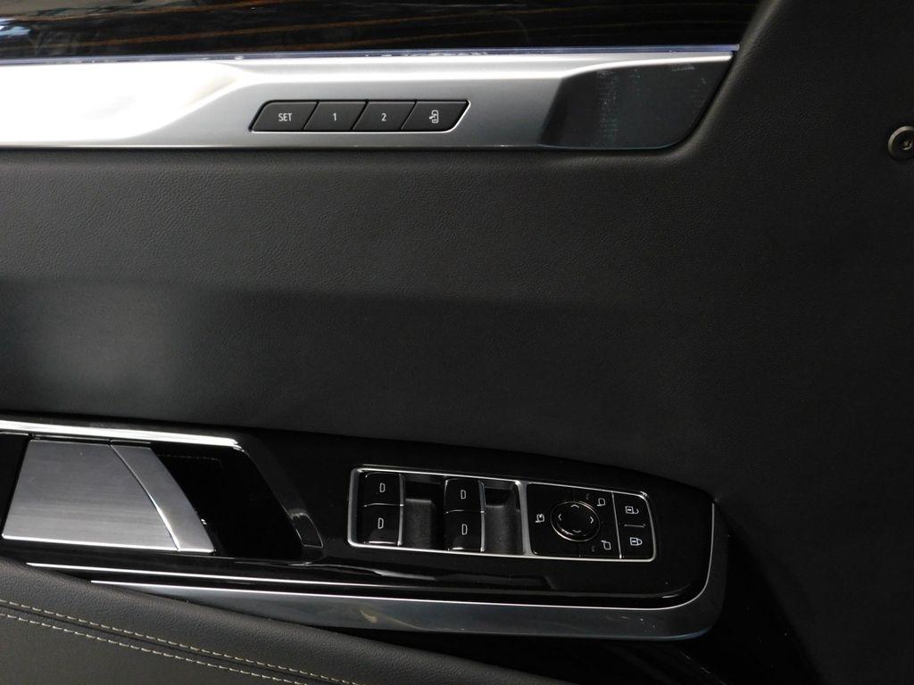 Cadillac Escalade  2026
