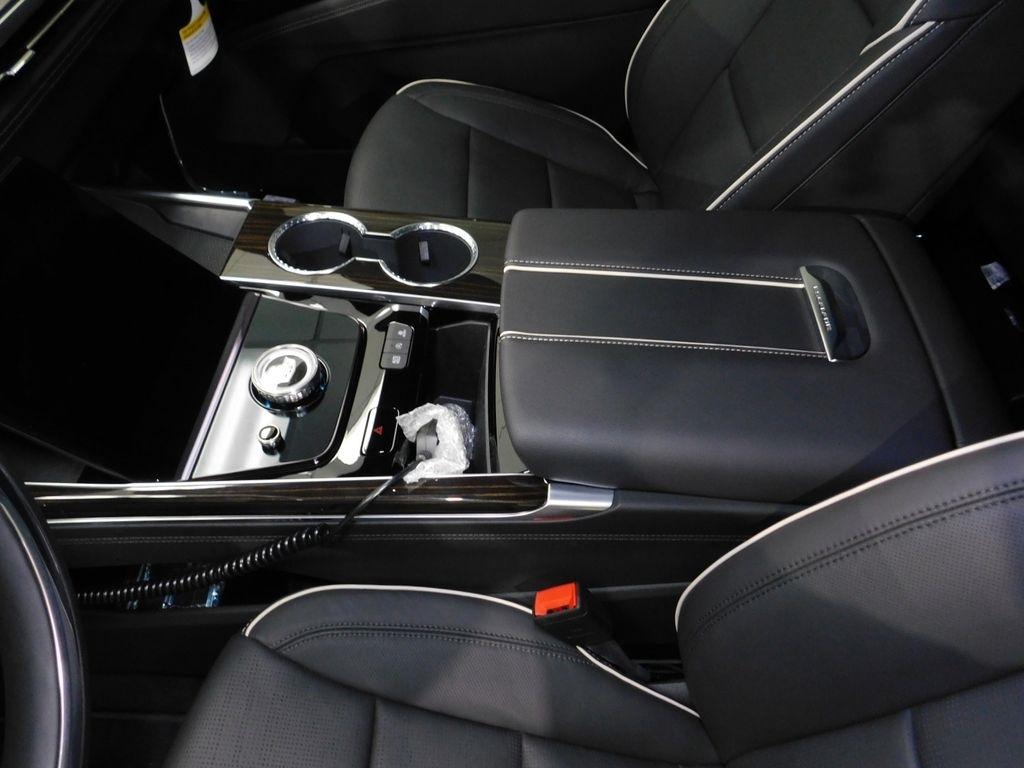 Cadillac Escalade  2026
