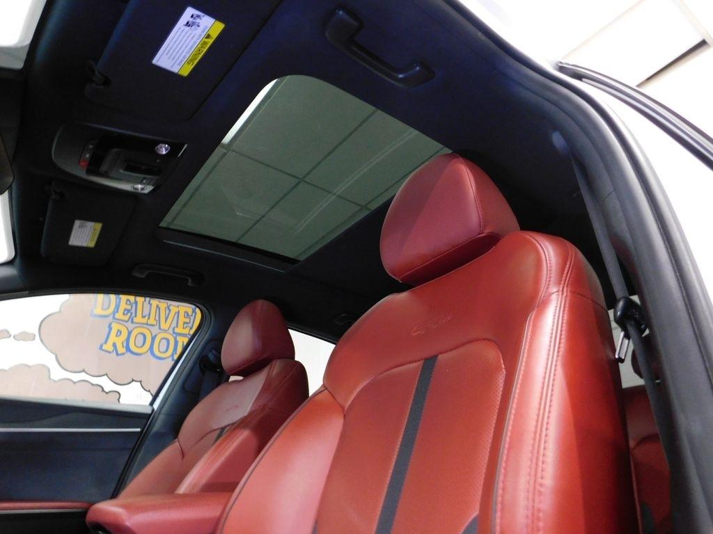 Kia K5 GT-Line 2023