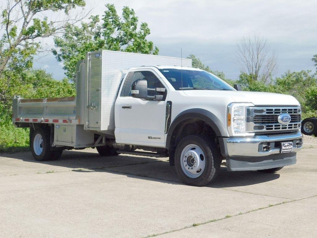 Ford F-550 Regular Cab DRW 4WD 2023