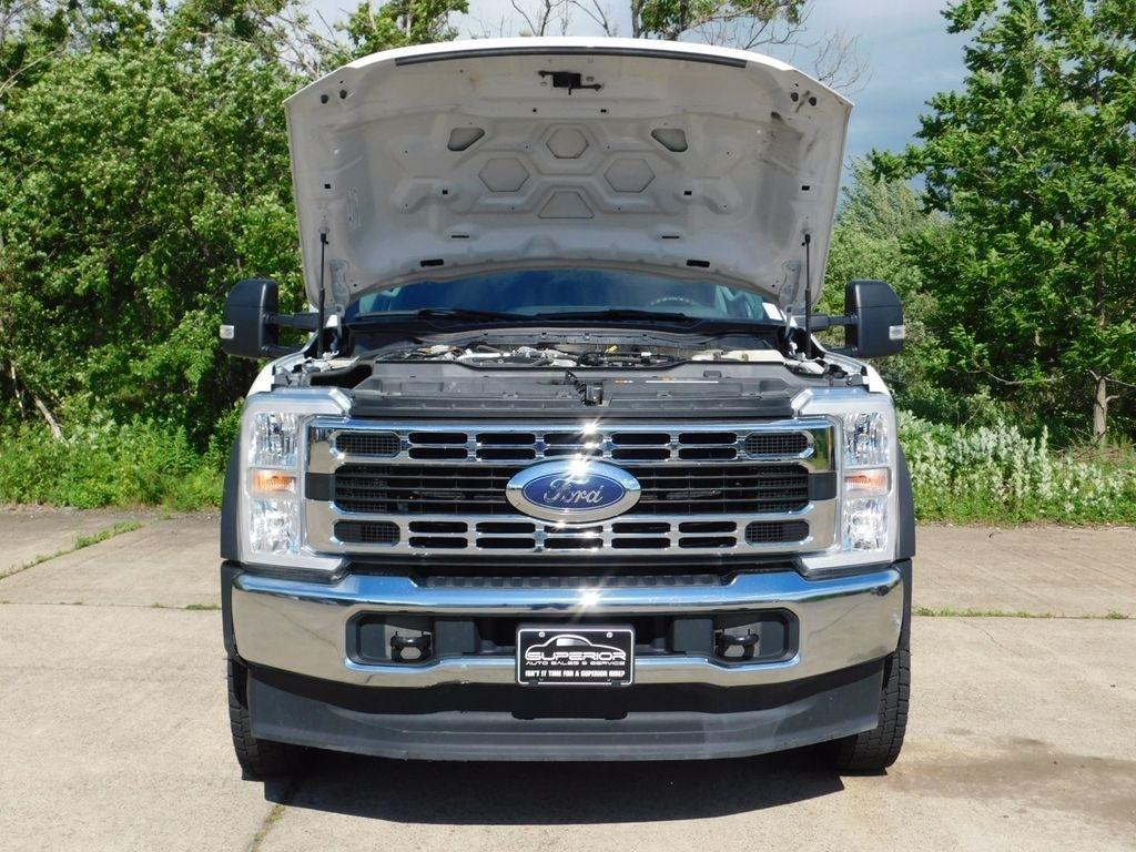 Ford F-550 Regular Cab DRW 4WD 2023