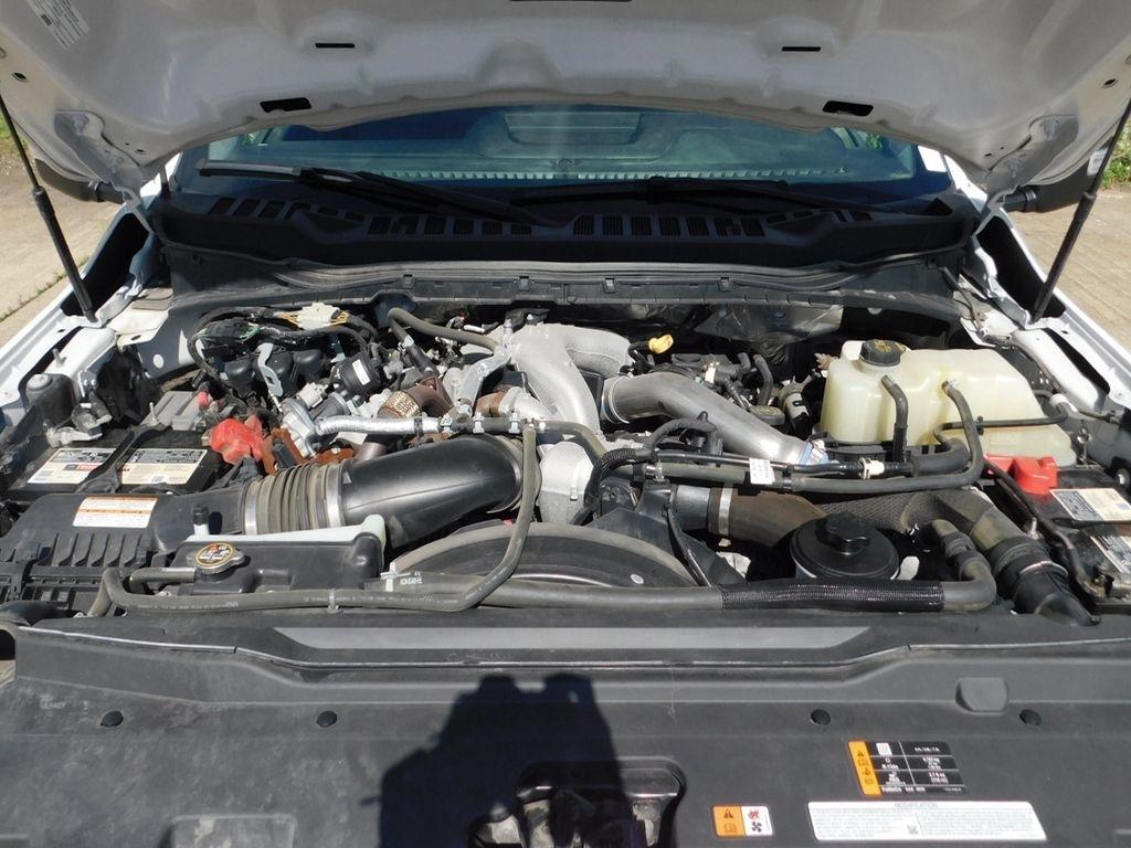 Ford F-550 Regular Cab DRW 4WD 2023