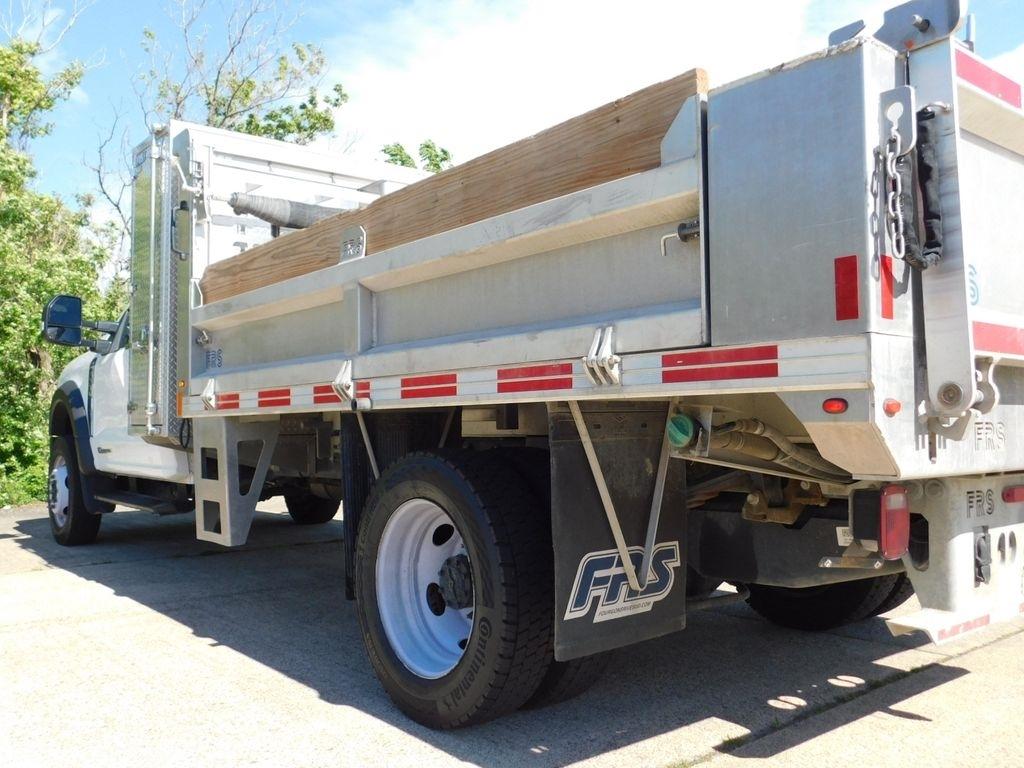 Ford F-550 Regular Cab DRW 4WD 2023