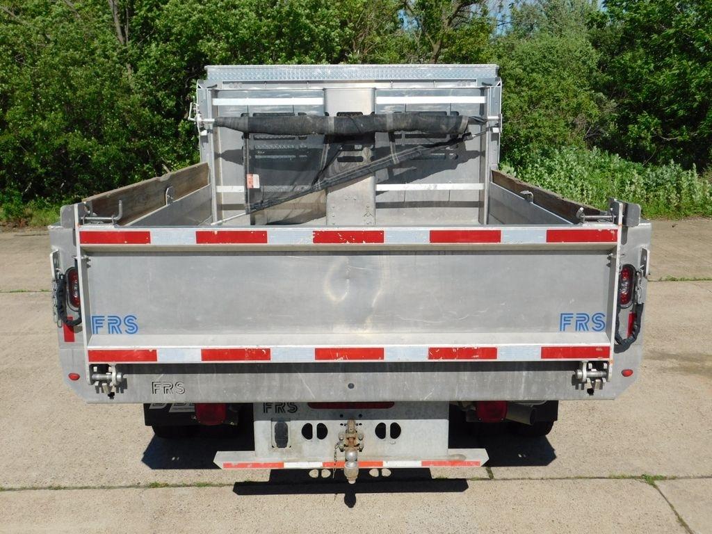 Ford F-550 Regular Cab DRW 4WD 2023