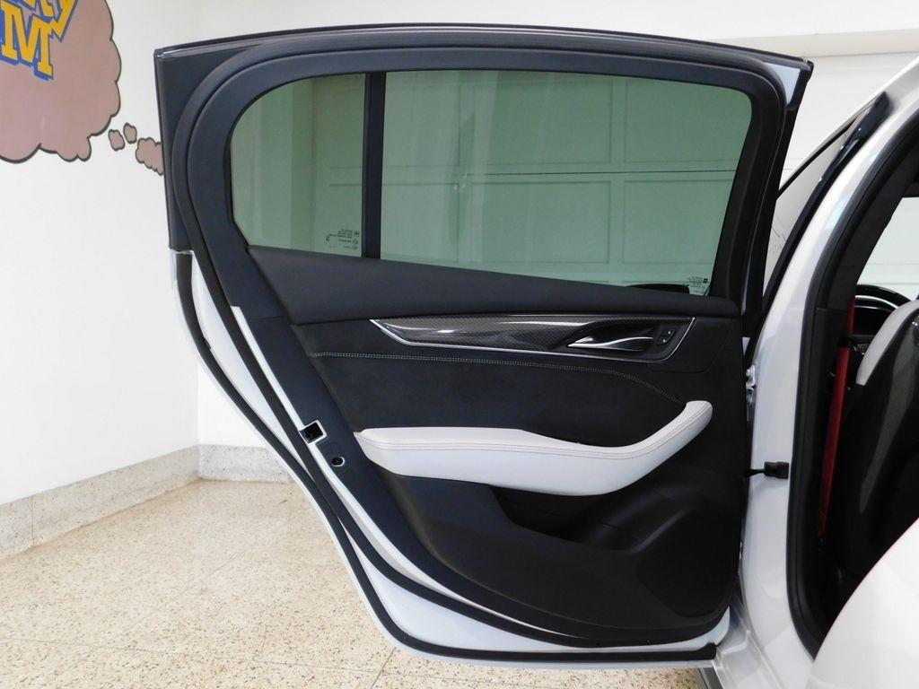 Cadillac CT5-V Blackwing  2024