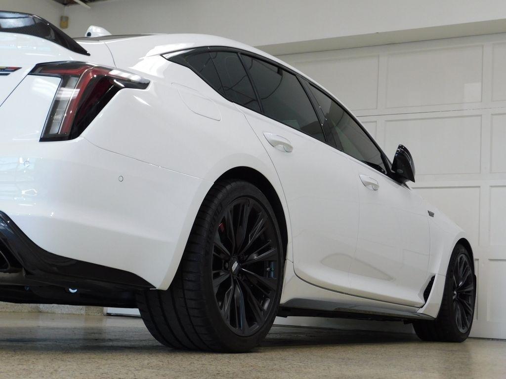 Cadillac CT5-V Blackwing  2024