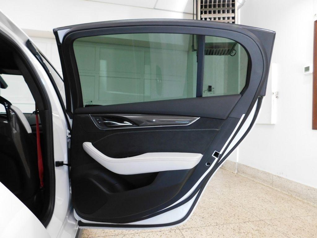 Cadillac CT5-V Blackwing  2024
