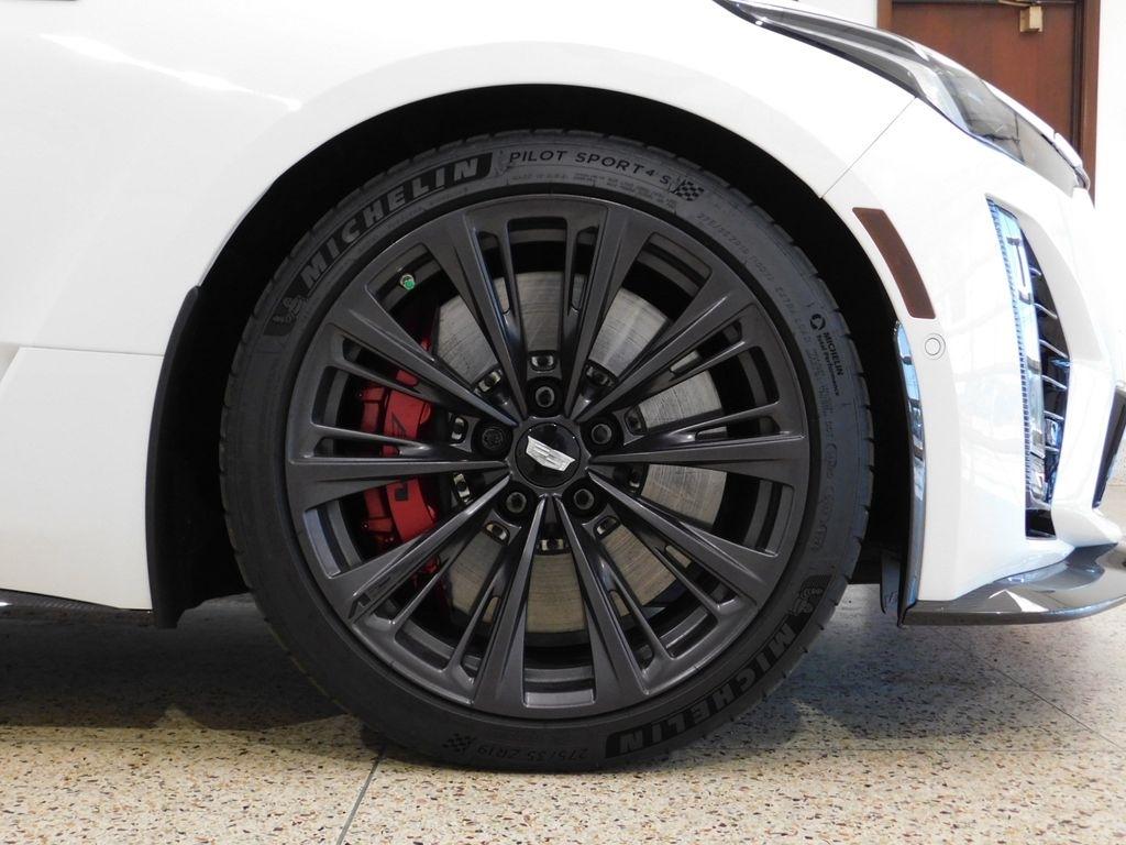 Cadillac CT5-V Blackwing  2024