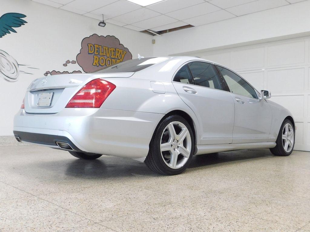 Mercedes-Benz S-Class S450 4-MATIC 2011