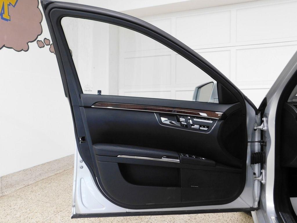 Mercedes-Benz S-Class S450 4-MATIC 2011