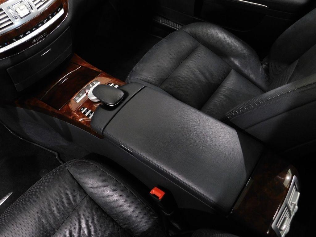 Mercedes-Benz S-Class S450 4-MATIC 2011