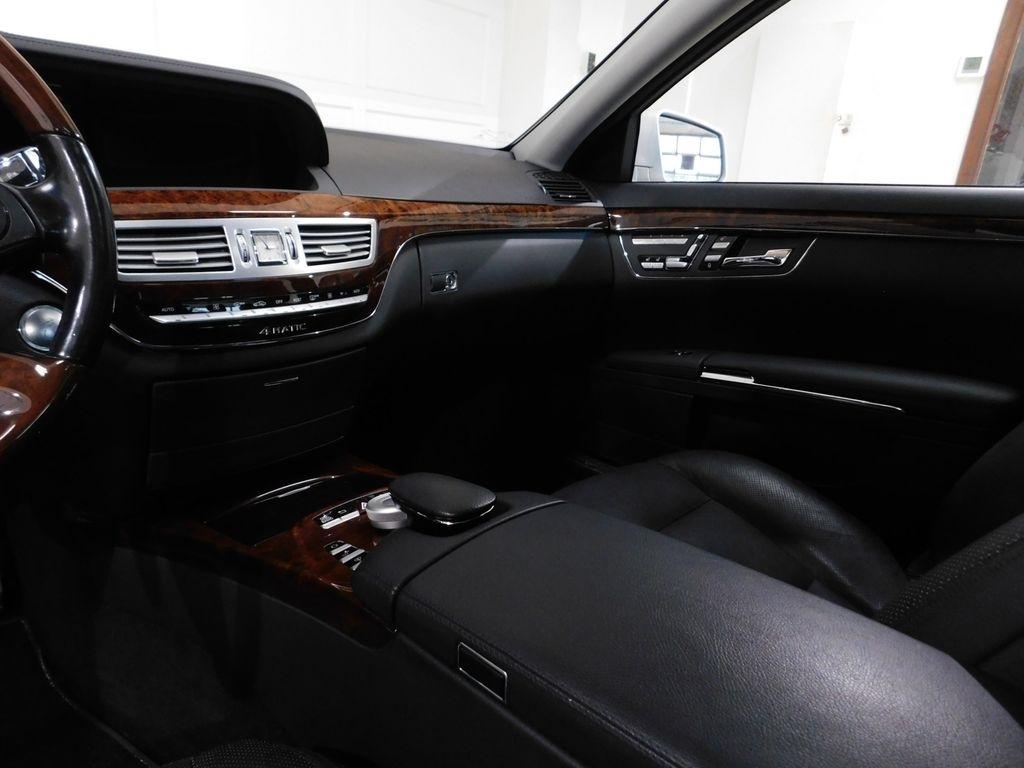 Mercedes-Benz S-Class S450 4-MATIC 2011