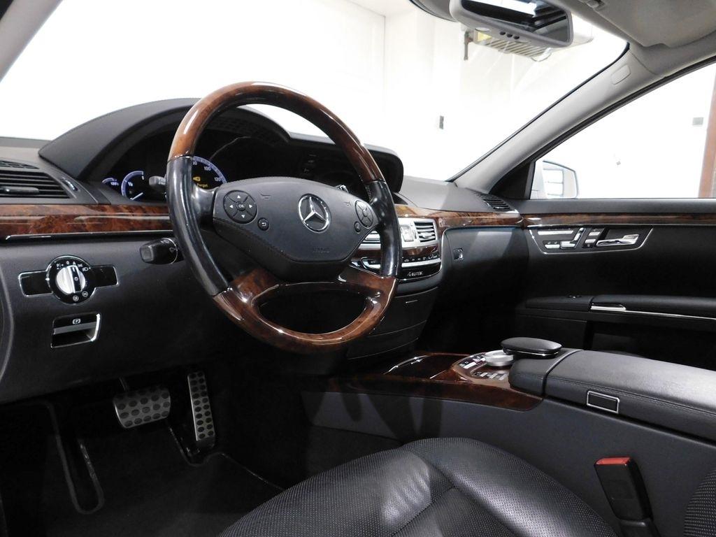 Mercedes-Benz S-Class S450 4-MATIC 2011