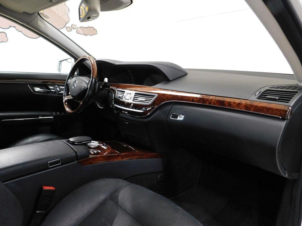 Mercedes-Benz S-Class S450 4-MATIC 2011