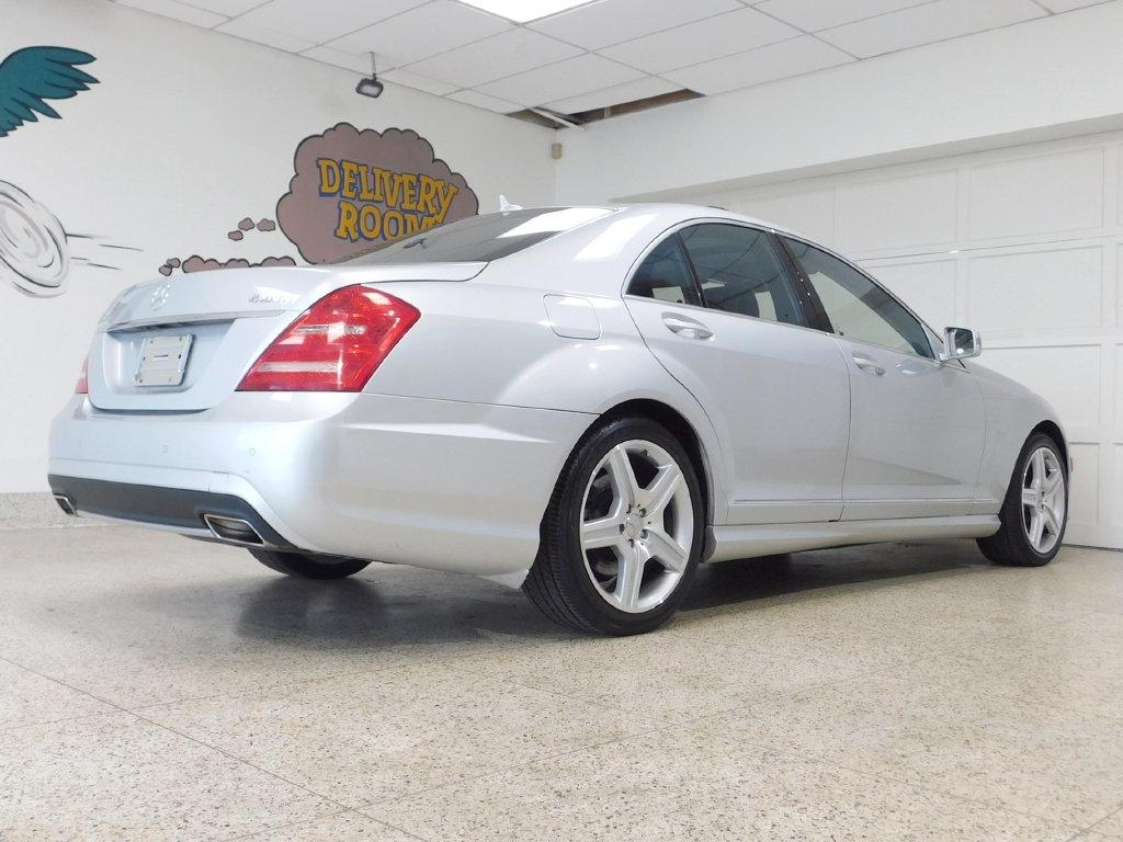 Mercedes-Benz S-Class S450 4-MATIC 2011