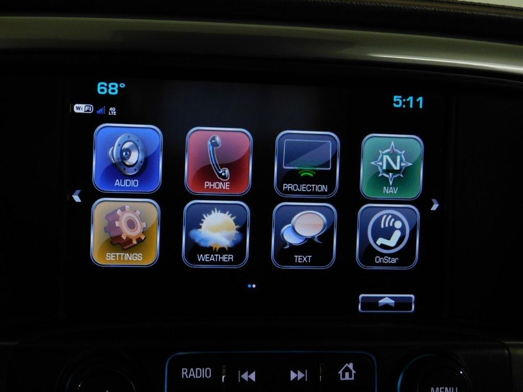 Chevrolet Silverado 1500 High Country Crew Cab Long Box 4WD 2017
