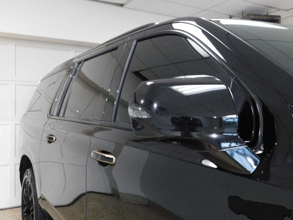 Chevrolet Suburban High Country 4WD 2023