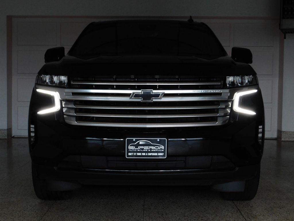 Chevrolet Suburban High Country 4WD 2023