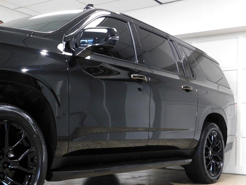 Chevrolet Suburban High Country 4WD 2023