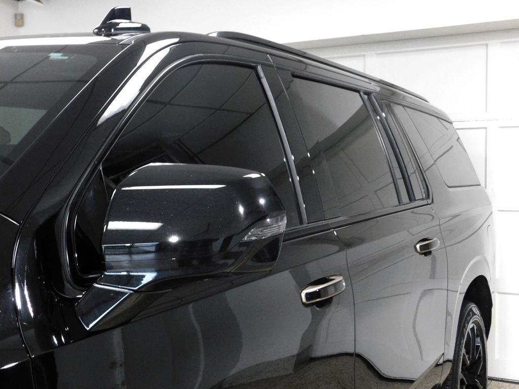 Chevrolet Suburban High Country 4WD 2023