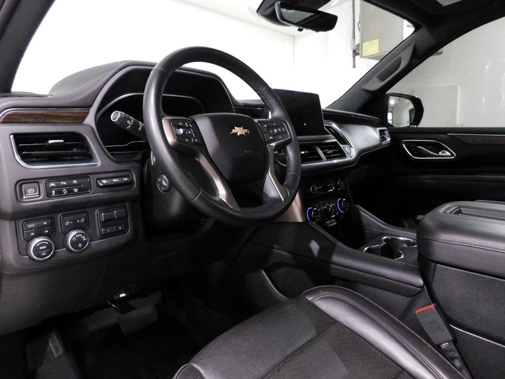 Chevrolet Suburban High Country 4WD 2023