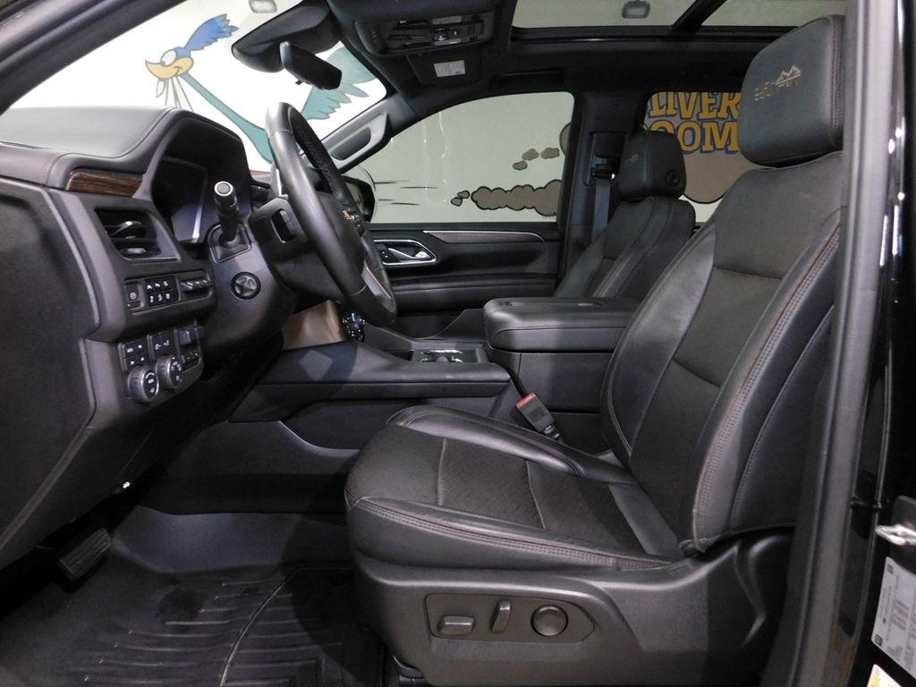 Chevrolet Suburban High Country 4WD 2023