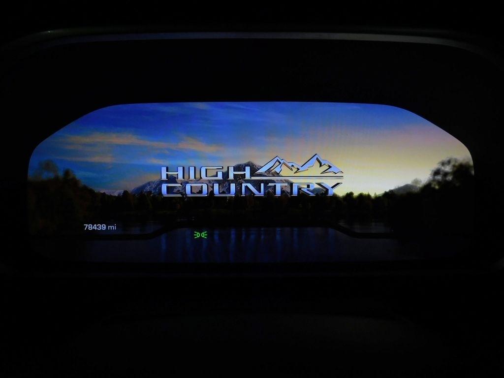 Chevrolet Suburban High Country 4WD 2023