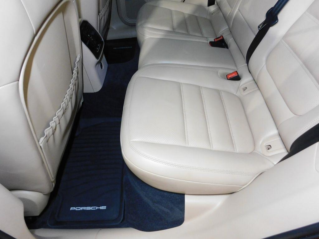 Porsche Macan S 2023