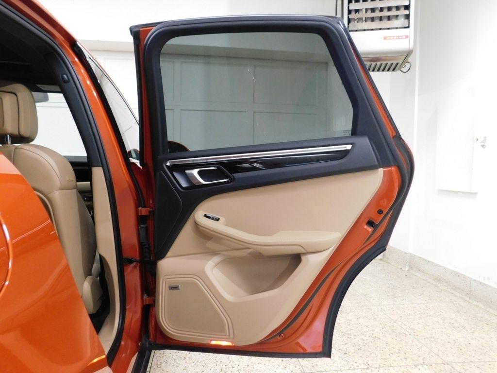 Porsche Macan S 2023