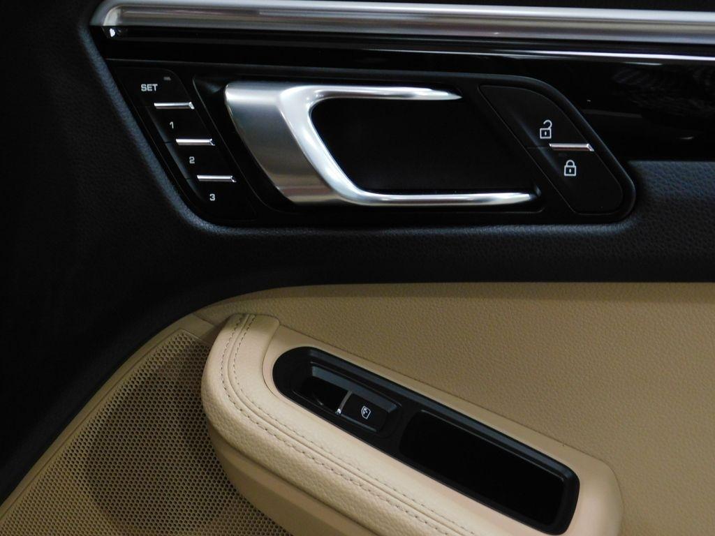 Porsche Macan S 2023