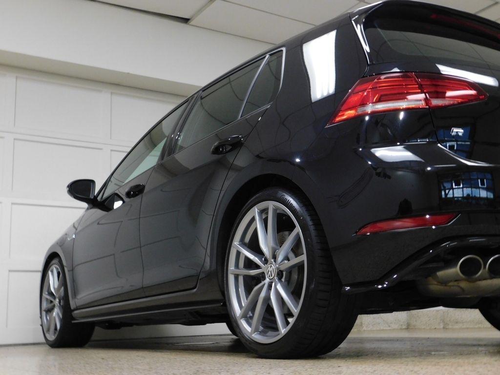 Volkswagen Golf R DCS and Navigation 7A 2019