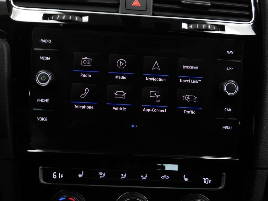 Volkswagen Golf R DCS and Navigation 7A 2019