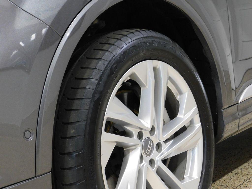 Audi Q7 Premium Plus 55 TFSI quattro 2021