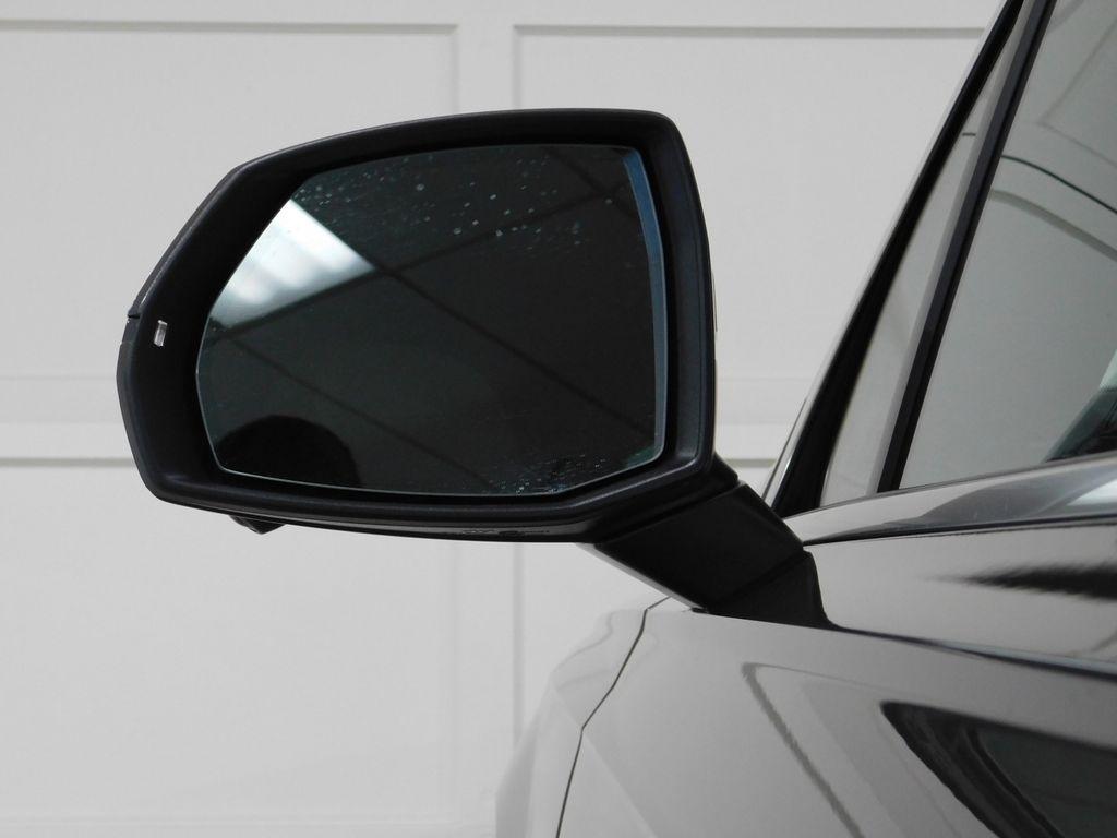 Audi Q7 Premium Plus 55 TFSI quattro 2021